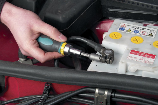 Wolfcraft Sada bitov s račňovým skrutkovačom, 2K-rukoväť wolfcraft 1237000 3