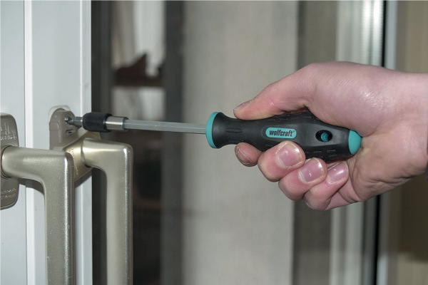 Wolfcraft Skrutkovač pre bity dlhý, 2K-rukoväť, wolfcraft 8725000 2