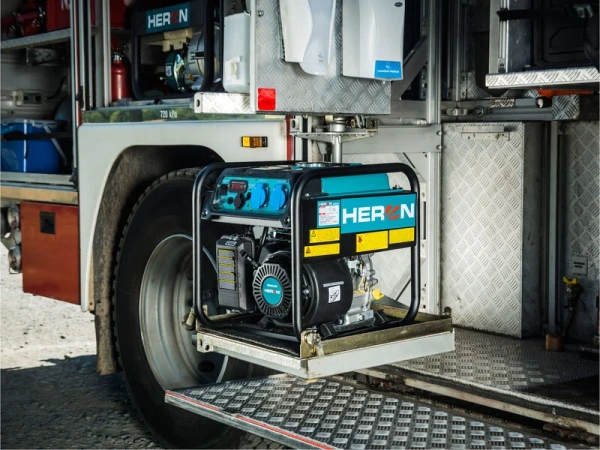 HERON Elektrocentrála digitálna invertorová 1F, 3,7kW, 7,5HP, ručný štart, 8896236 9