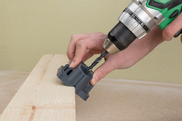 Wolfcraft Vedenie pre Forstnerové vrtáky ø 8,10,12mm, wolfcraft 4686000 1