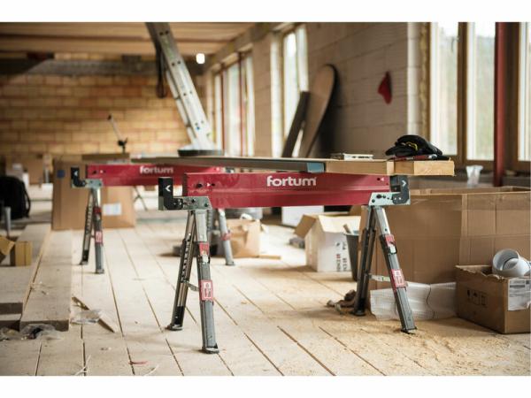 FORTUM 4759999 Podstavec nastaviteľný skladací 590kg, výška 62–82 cm, šírka 90-115,5 cm 1